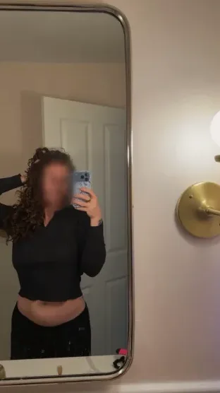 Daphne, 37