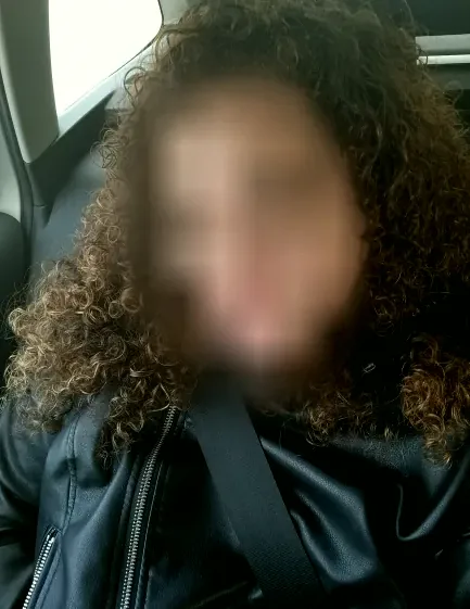 Esmee, 35