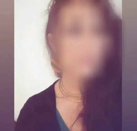 Rosanne, 37