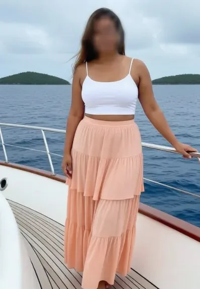 Sanae, 32